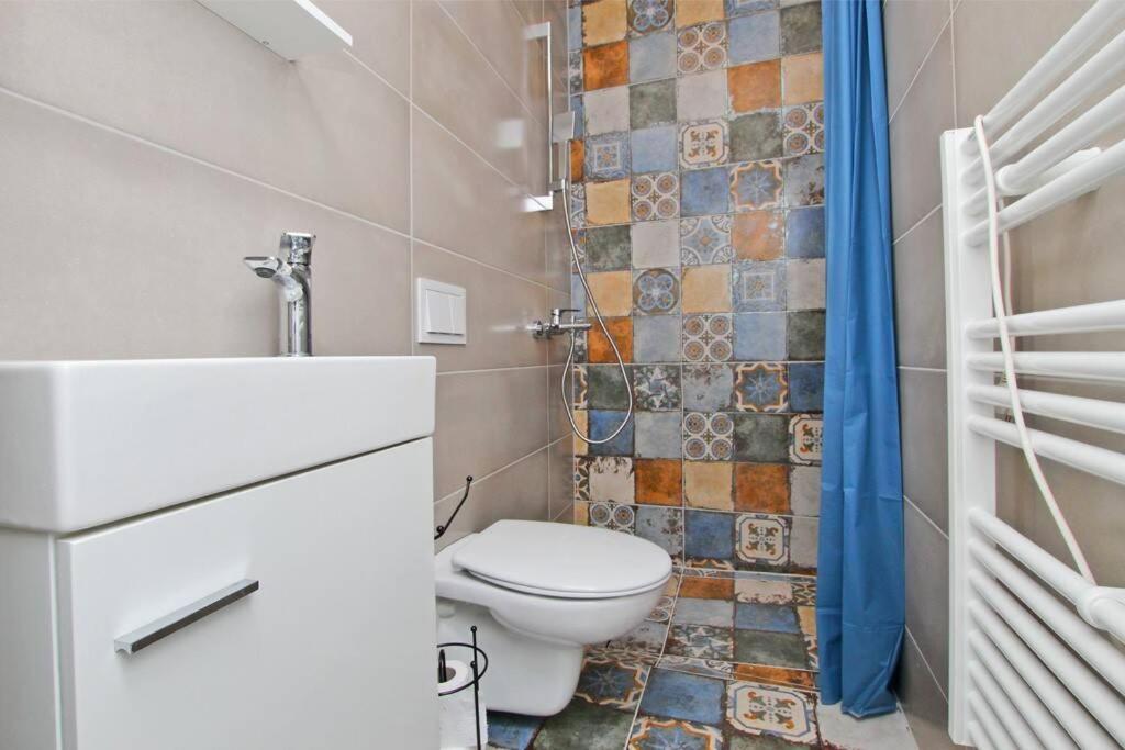 Morich Apartment In The Heart Of Old Town With Garden SJJ Exterior photo